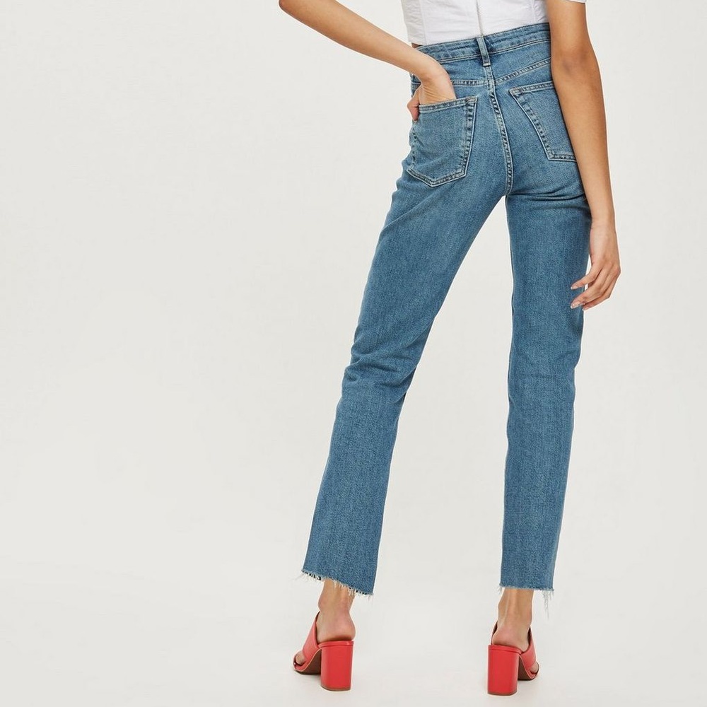 Meet your Posher, Mara